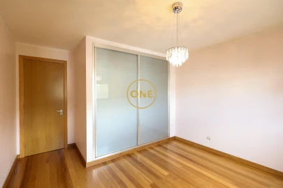 Apartamento T3 para Venda em Funchal (São Pedro)