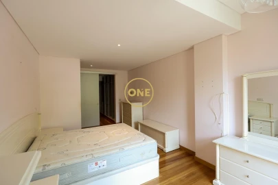 Apartamento T3 para Venda em Funchal (São Pedro)