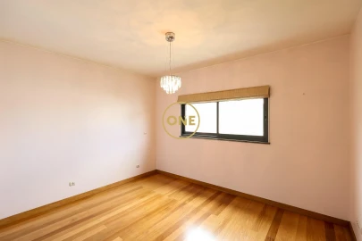Apartamento T3 para Venda em Funchal (São Pedro)