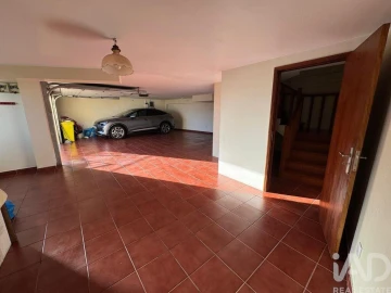 Moradia T3 para Venda em Funchal (Santa Maria Maior)
