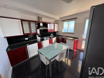 Moradia T3 para Venda em Funchal (Santa Maria Maior)