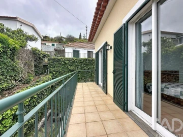 Moradia T3 para Venda em Funchal (Santa Maria Maior)