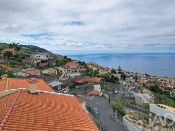 Moradia T3 para Venda em Funchal (Santa Maria Maior)