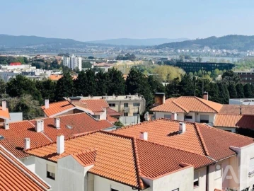 Apartamento T3 para Venda em Subportela, Deocriste e Portela Susã