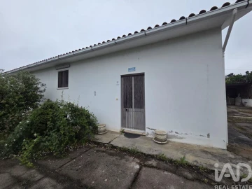 Moradia para Venda em Pinheiro de Azere
