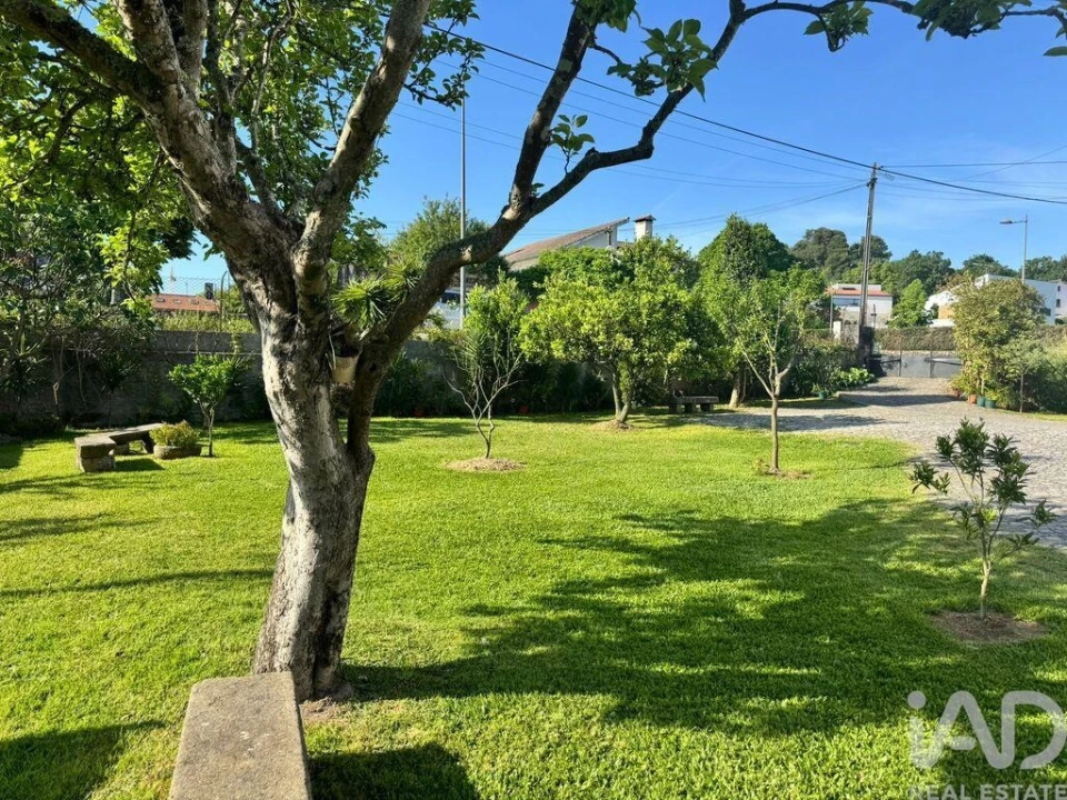 Moradia T6 para Venda em Ribeira Foto 3