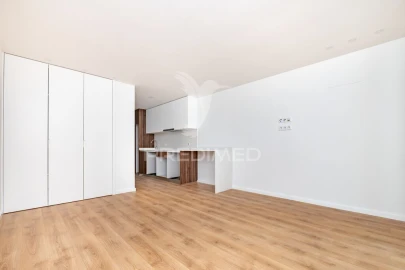 Apartamento para Venda em Braga (São José de São Lázaro e São João do Souto)