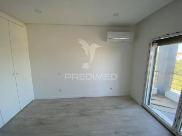 Apartamento T3 para Venda em Seixal, Arrentela e Aldeia de Paio Pires