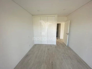 Apartamento T3 para Venda em Seixal, Arrentela e Aldeia de Paio Pires