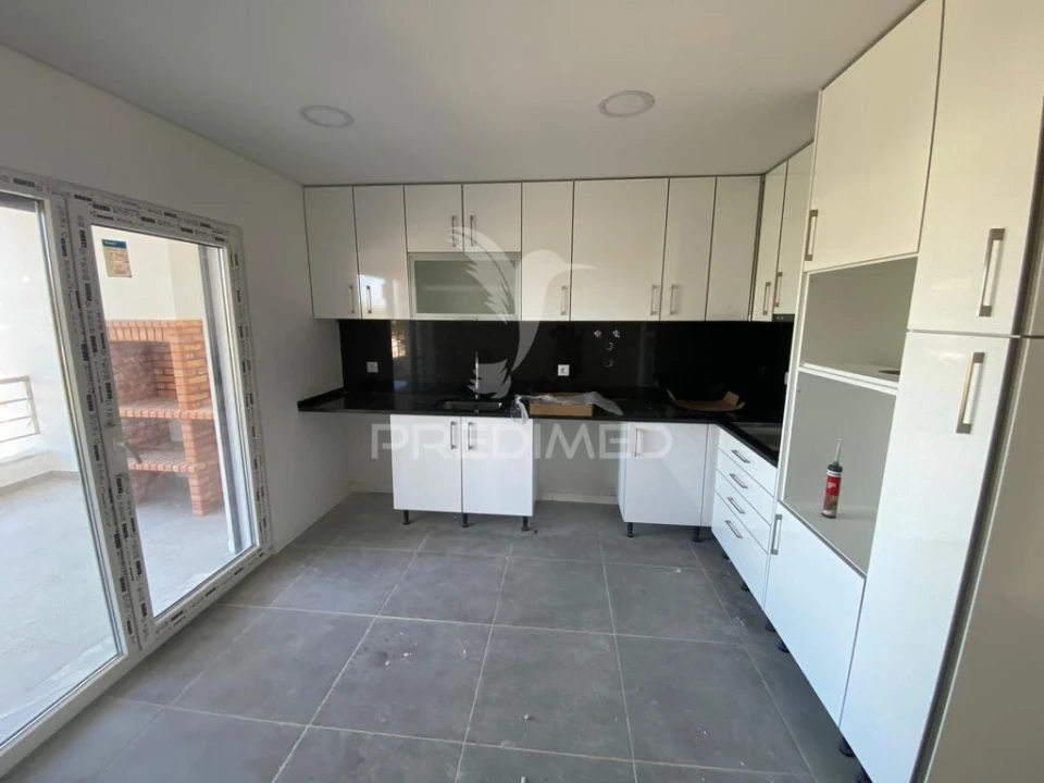 Apartamento T3 para Venda em Seixal, Arrentela e Aldeia de Paio Pires Foto 6