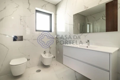 Moradia T3 para Venda em Santa Maria da Feira, Travanca, Sanfins e Espargo