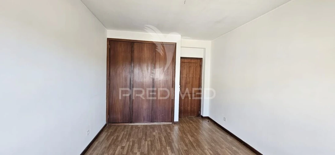 Apartamento T3 para Venda em Nogueira e Silva Escura Foto 10