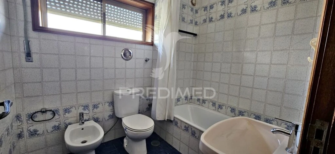 Apartamento T3 para Venda em Nogueira e Silva Escura Foto 14