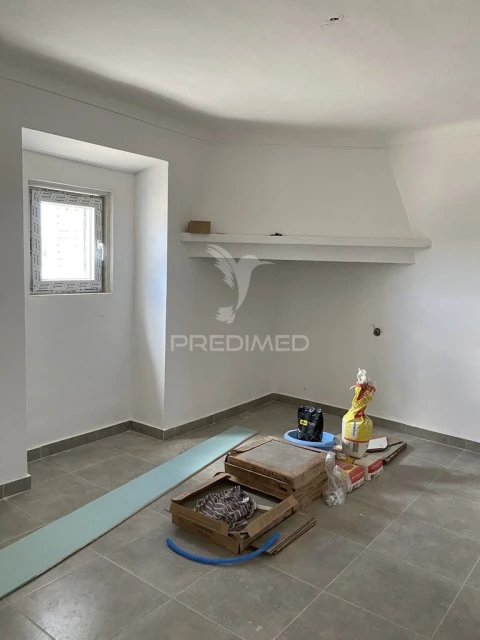 Moradia T2 para Venda em Capelins (Santo Antonio)