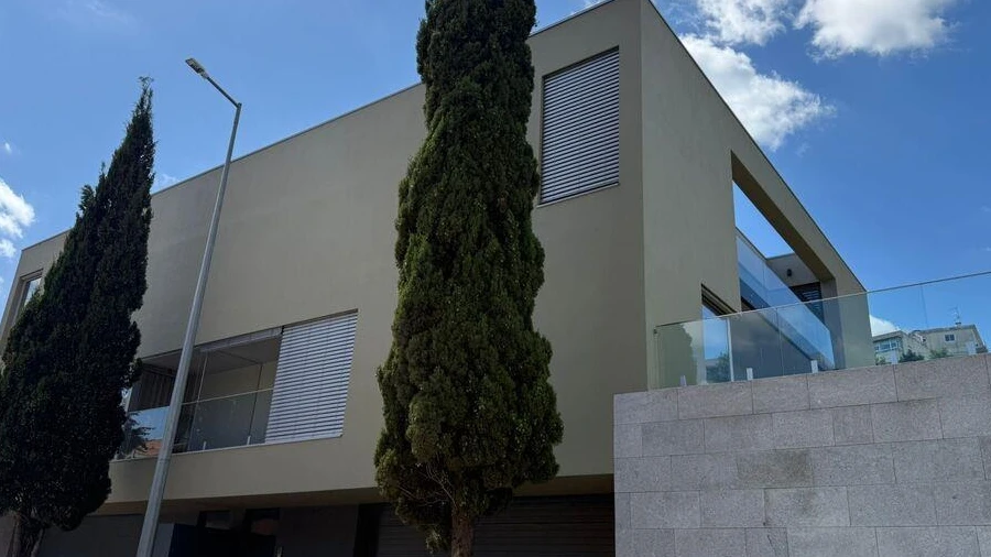 Moradia T4 para Venda em Lagares e Figueira