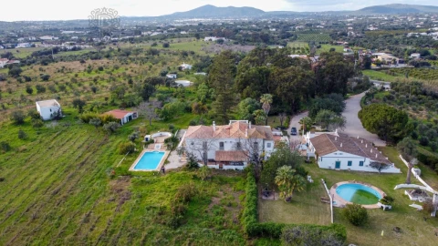 Quinta T4 para Venda em Moncarapacho e Fuseta