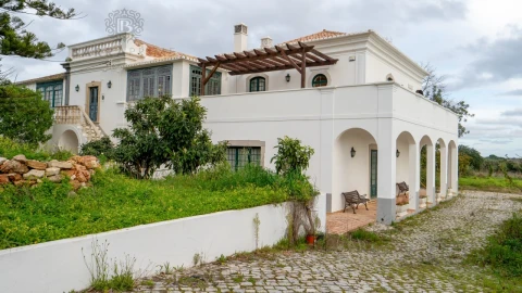 Quinta T4 para Venda em Moncarapacho e Fuseta