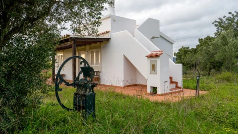 Quinta T4 para Venda em Moncarapacho e Fuseta