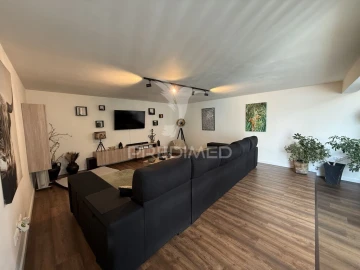 Moradia T4 para Venda em Arneiro das Milhariças