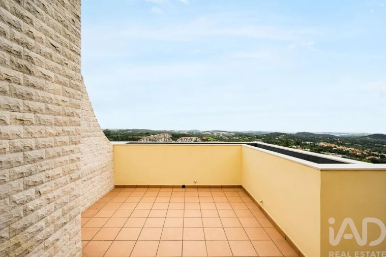 Apartamento T5 para Arrendamento em Queluz e Belas Foto 15