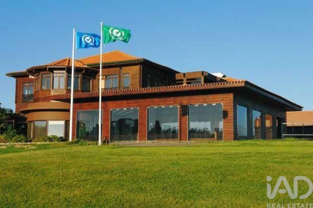 Apartamento T5 para Arrendamento em Queluz e Belas Foto 17