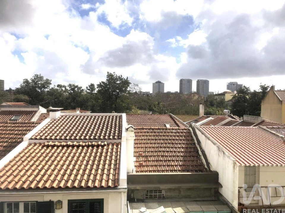 Apartamento T2 para Arrendamento em São Domingos de Benfica Foto 27