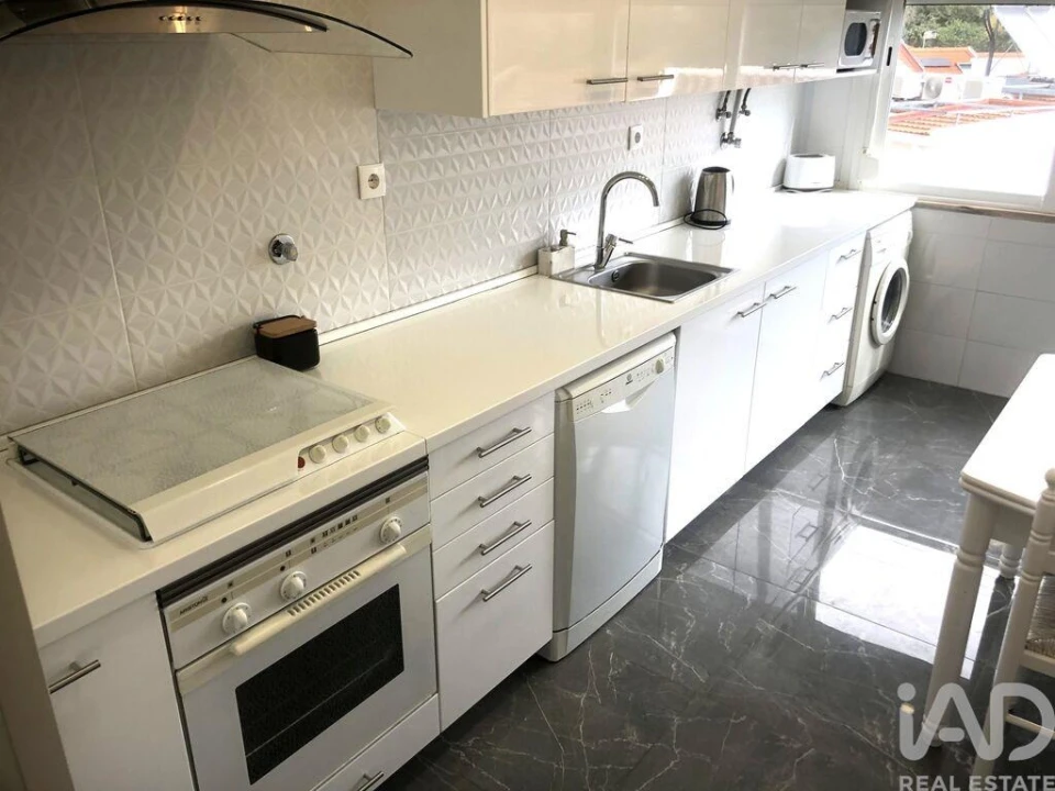 Apartamento T2 para Arrendamento em São Domingos de Benfica Foto 22