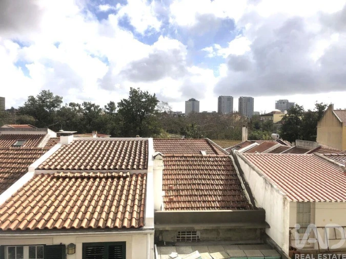 Apartamento T2 para Arrendamento em São Domingos de Benfica Foto 27