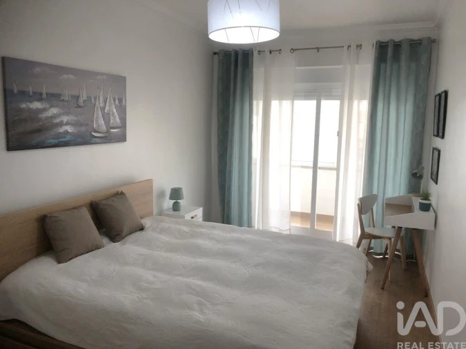 Apartamento T2 para Arrendamento em São Domingos de Benfica Foto 13