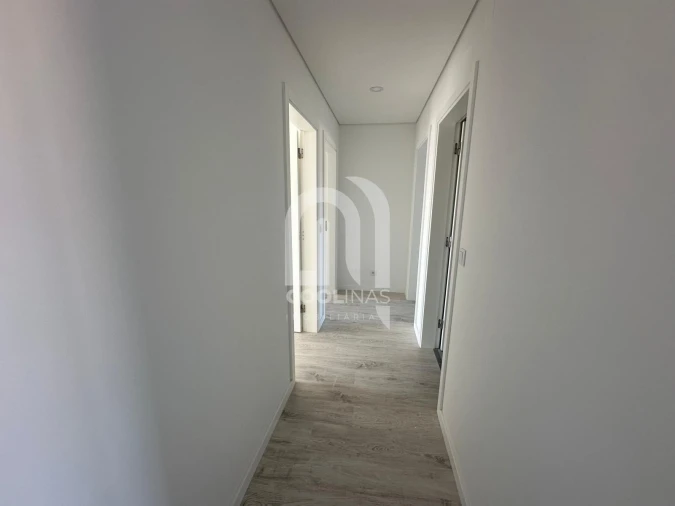 Apartamento T3 para Venda em Seixal, Arrentela e Aldeia de Paio Pires Foto 10