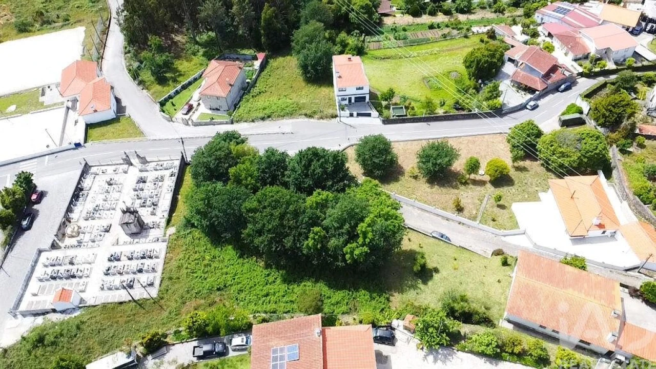 Terreno para Venda em Durrães e Tregosa Foto 7