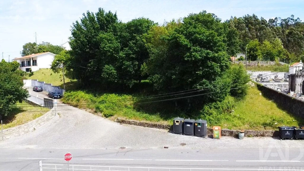 Terreno para Venda em Durrães e Tregosa Foto 1