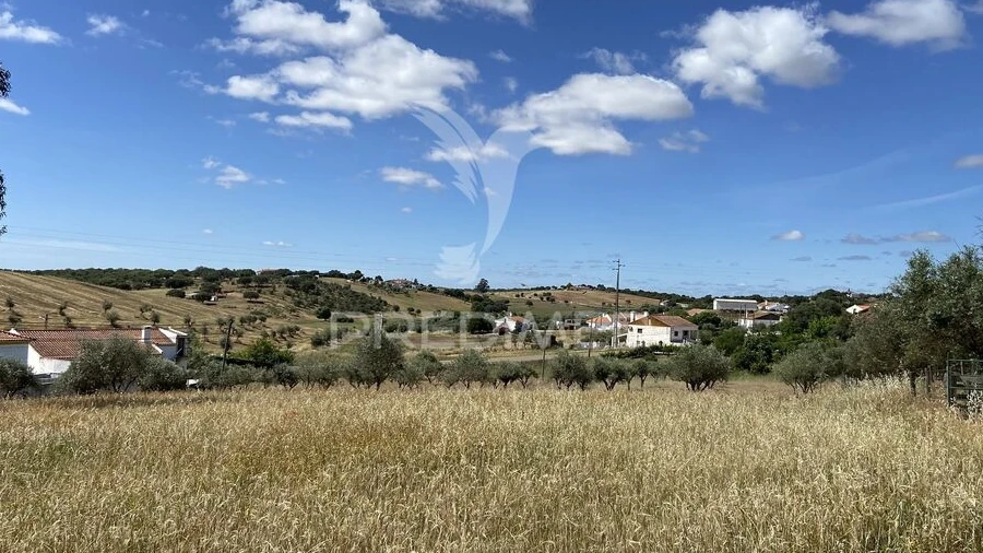 Moradia T2 para Venda em Capelins (Santo Antonio)