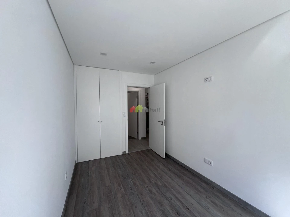 Apartamento T3 para Venda em Laranjeiro e Feijó Foto 3