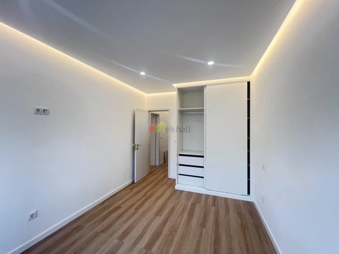 Apartamento T3 para Venda em Laranjeiro e Feijó Foto 7