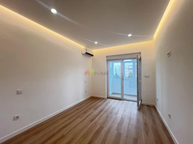 Apartamento T3 para Venda em Laranjeiro e Feijó Foto 8
