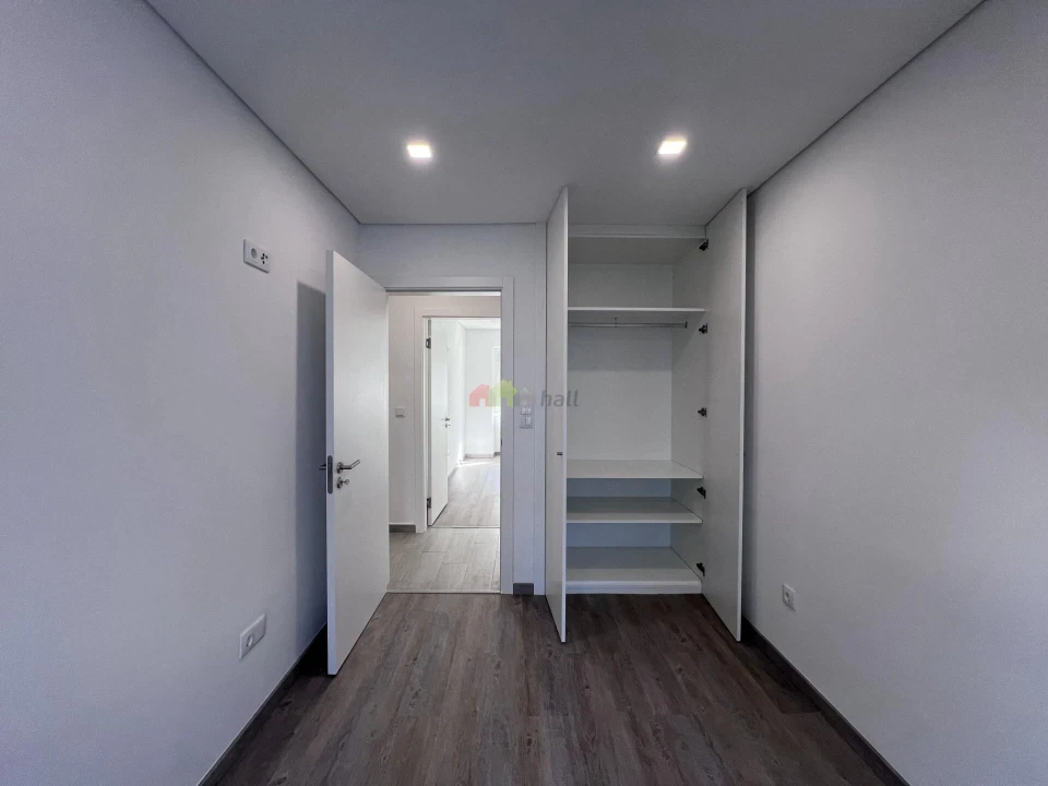 Apartamento T3 para Venda em Laranjeiro e Feijó Foto 7