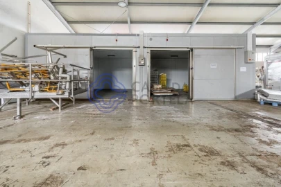 Armazém para Venda em Seroa