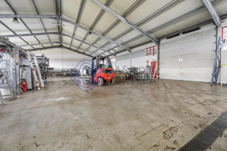 Armazém para Venda em Seroa Foto 38