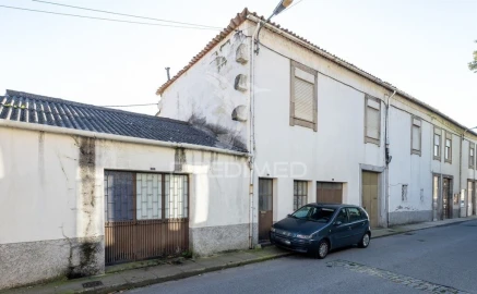 Moradia T1 para Venda em Campanhã