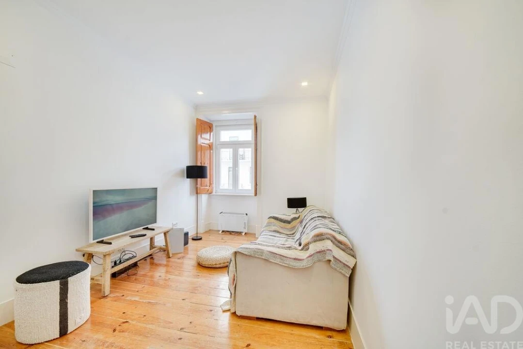 Apartamento T4 para Arrendamento em Campo de Ourique Foto 17