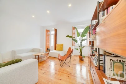 Apartamento T4 para Arrendamento em Campo de Ourique