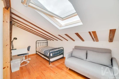 Apartamento T4 para Arrendamento em Campo de Ourique