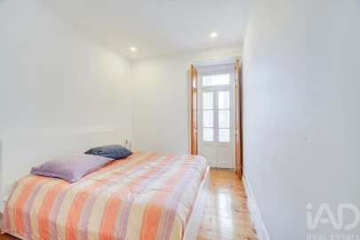 Apartamento T4 para Arrendamento em Campo de Ourique