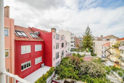 Apartamento T4 para Arrendamento em Campo de Ourique