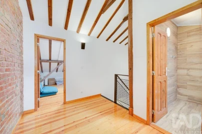 Apartamento T4 para Arrendamento em Campo de Ourique