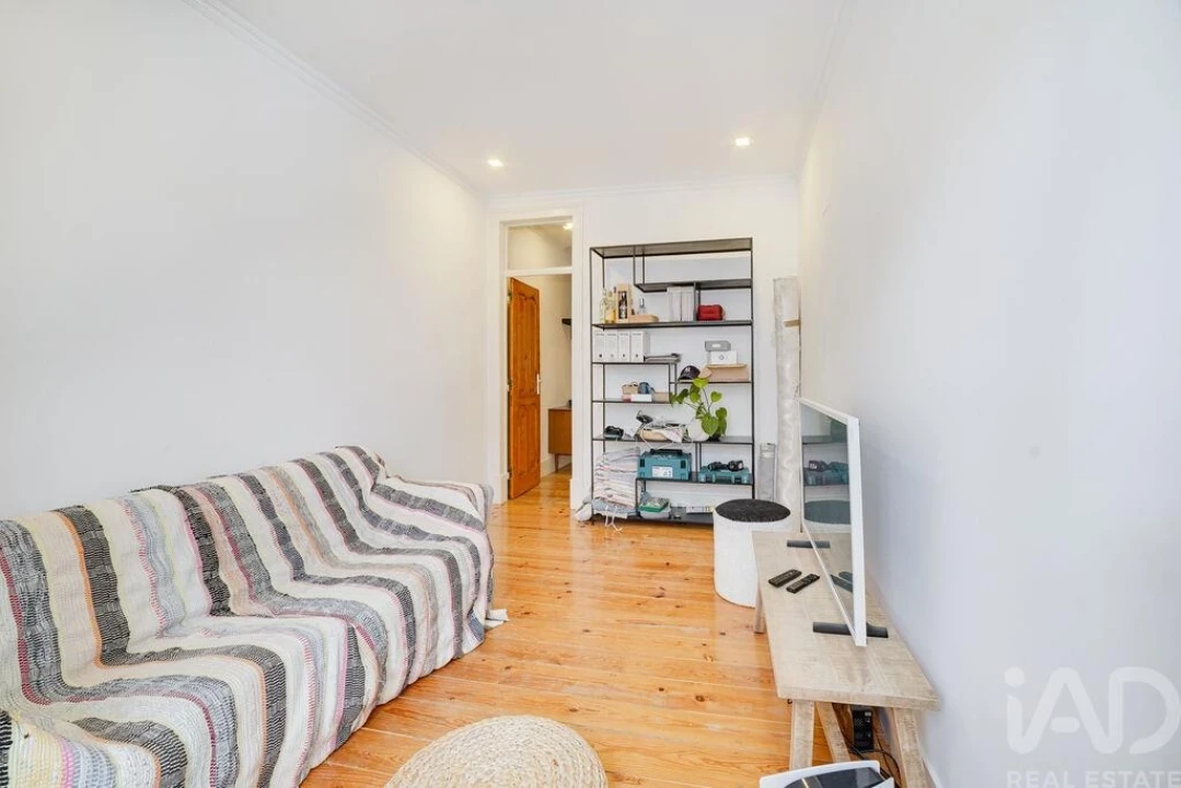Apartamento T4 para Arrendamento em Campo de Ourique Foto 18