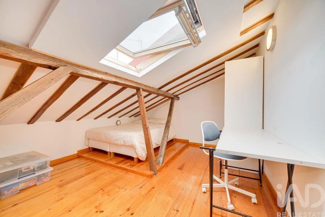Apartamento T4 para Arrendamento em Campo de Ourique Foto 23