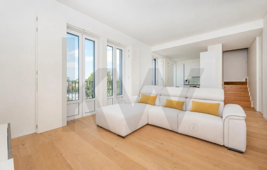 Apartamento T2 para Venda em Alvalade Foto 6
