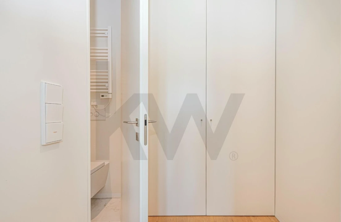Apartamento T2 para Venda em Alvalade Foto 17